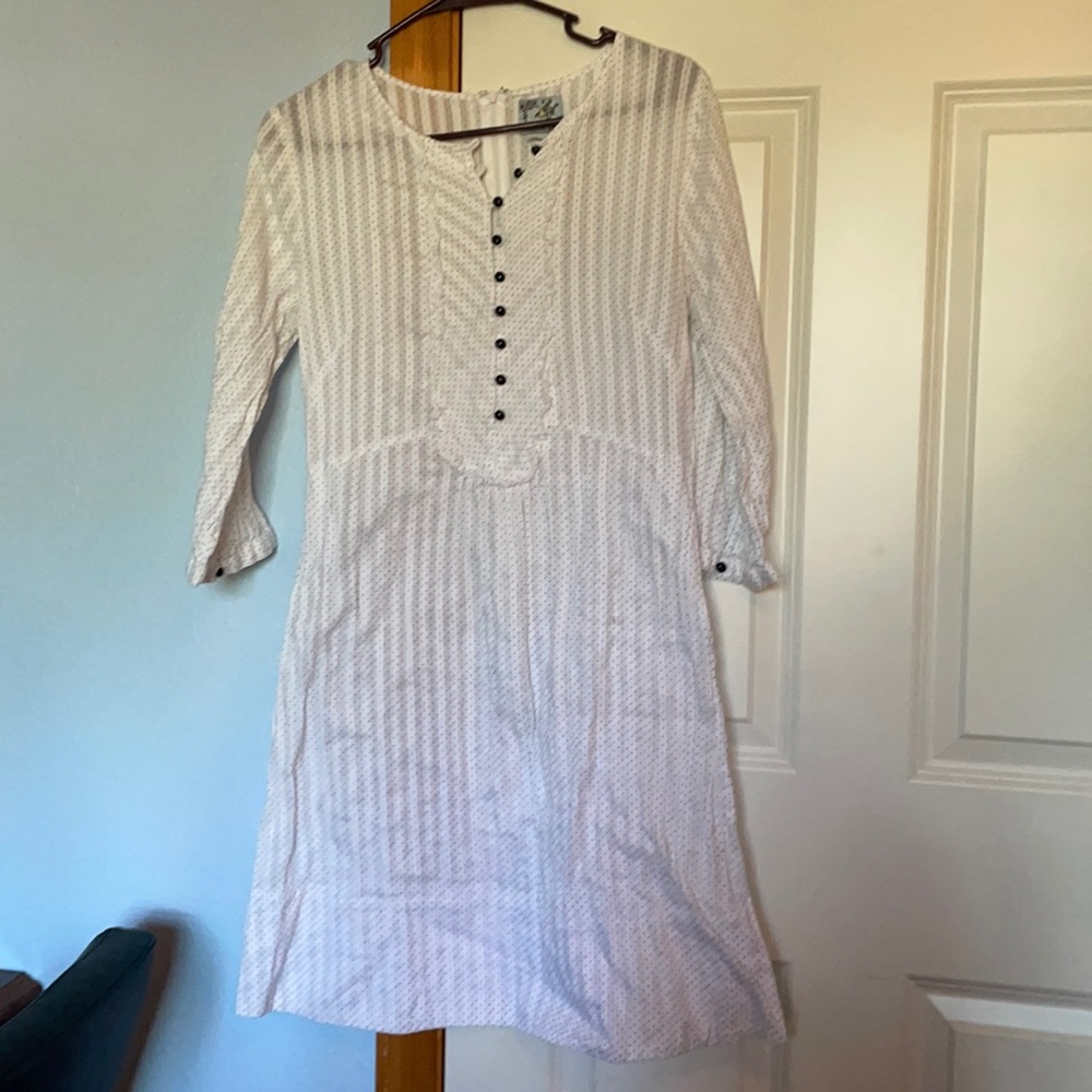 Tabitha , Size 8 , Polka dot dress with buttons